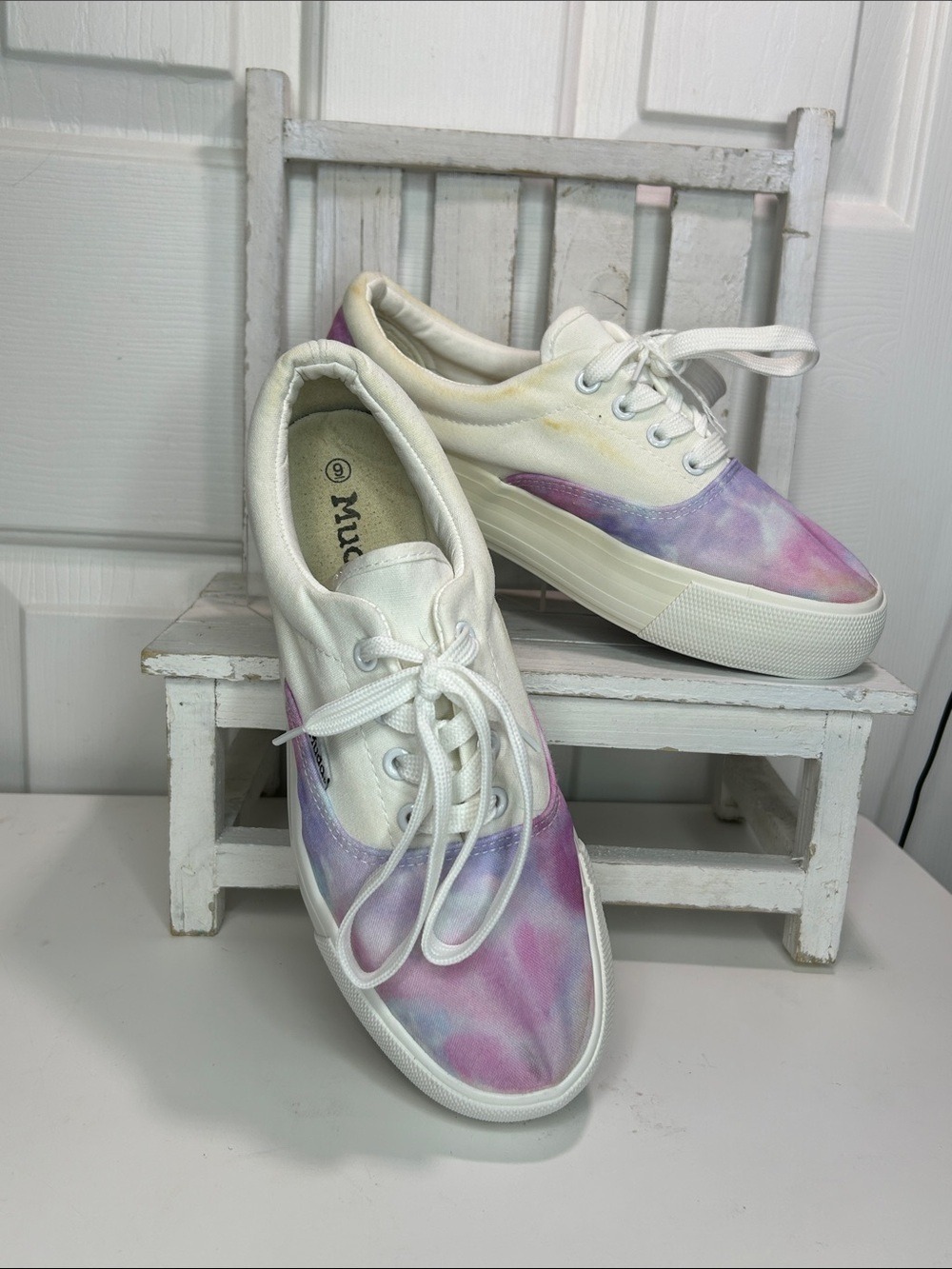 Mudd Poppy Tie-Dye Lace-Up Sneakers - White, Purple, Pink